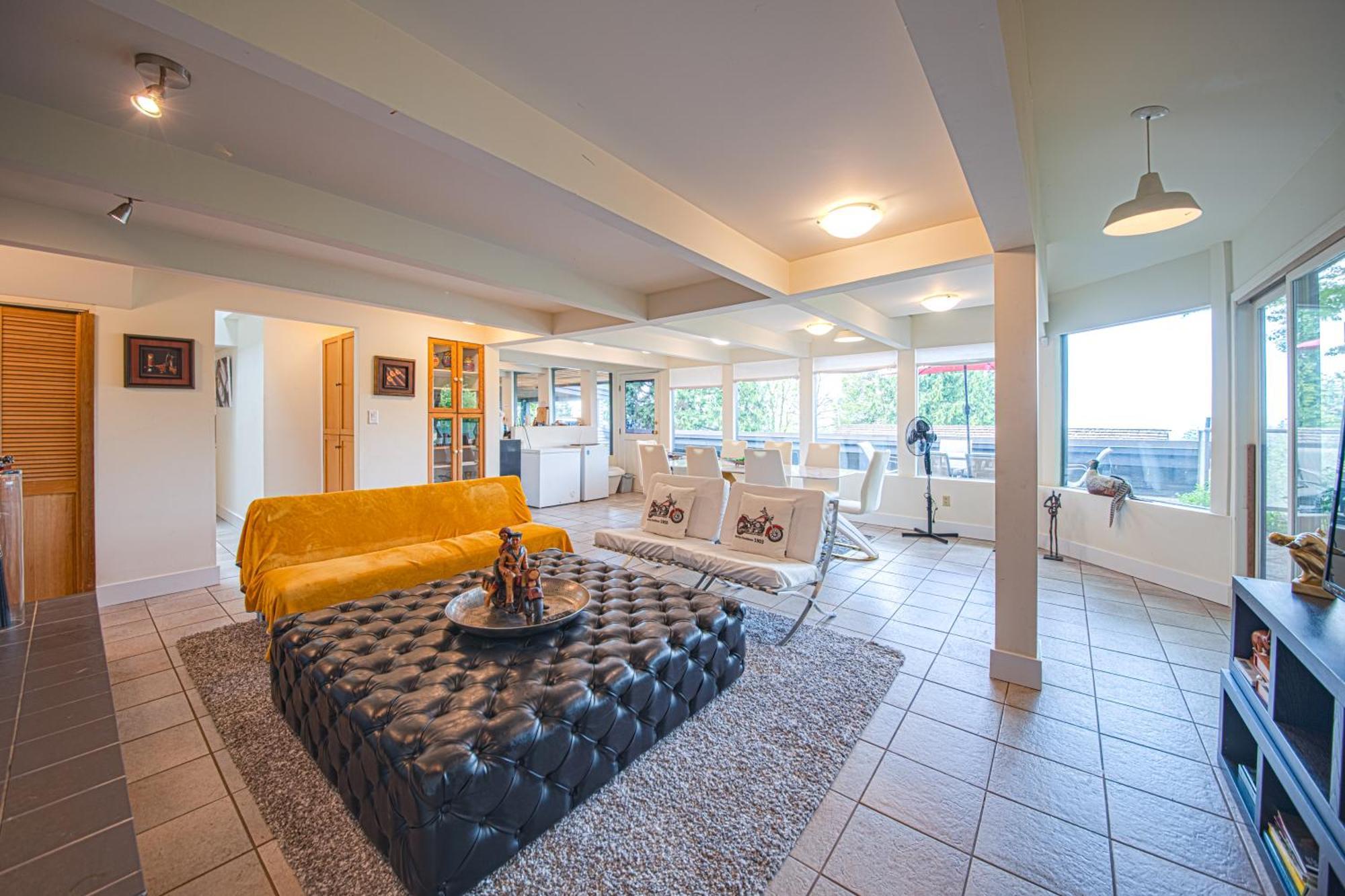 Seymour Private Bedroom, Ensuite Bathroom With Shared Pool, Hot Tub With Views 노스밴쿠버 외부 사진